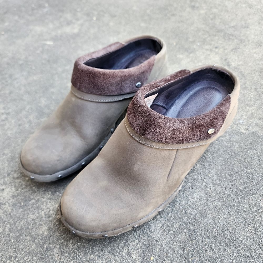 Merrell - Womens Slip On - SIZE 6